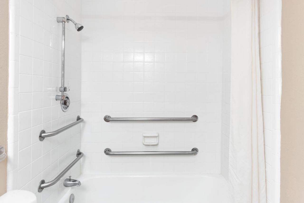 Super Inn & Suites Карролтон Экстерьер фото